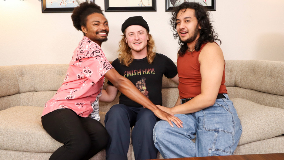 Keith And Cher Find A Fuck Buddy!