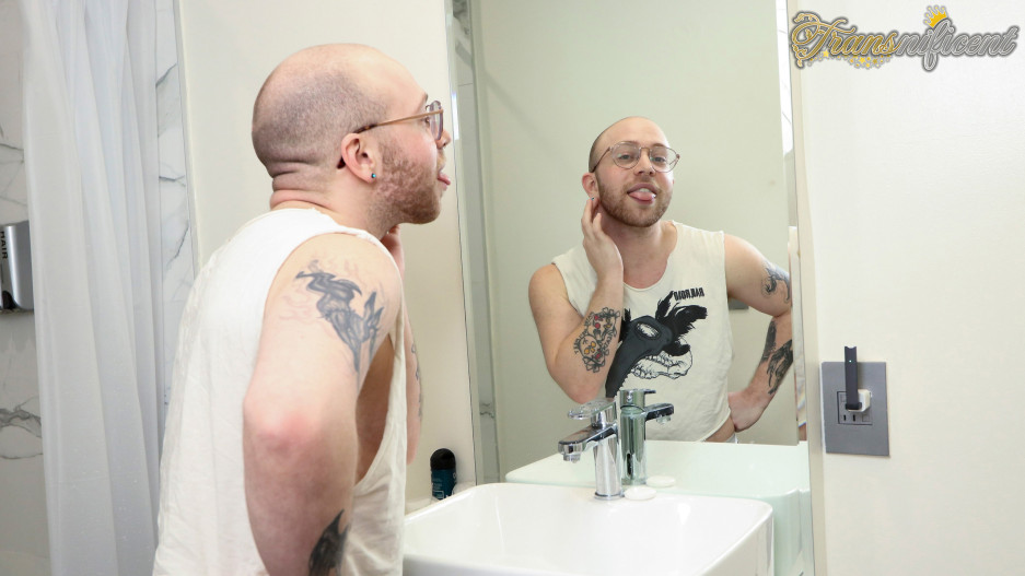 Sweaty Shower Sex with Dickie Wolfe!