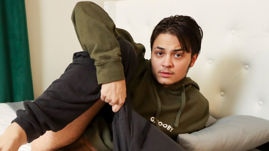 Cozy Cumming with Nicky Z!